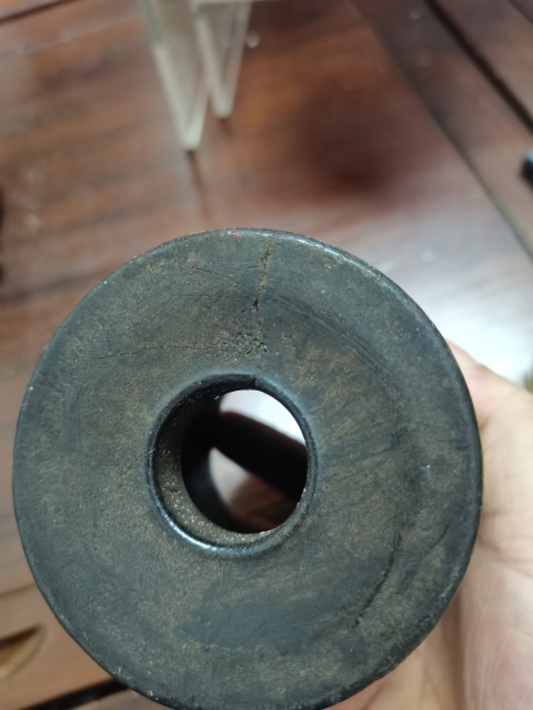 古玩雜項(xiàng)筆筒拍賣，當(dāng)前價(jià)格3500元