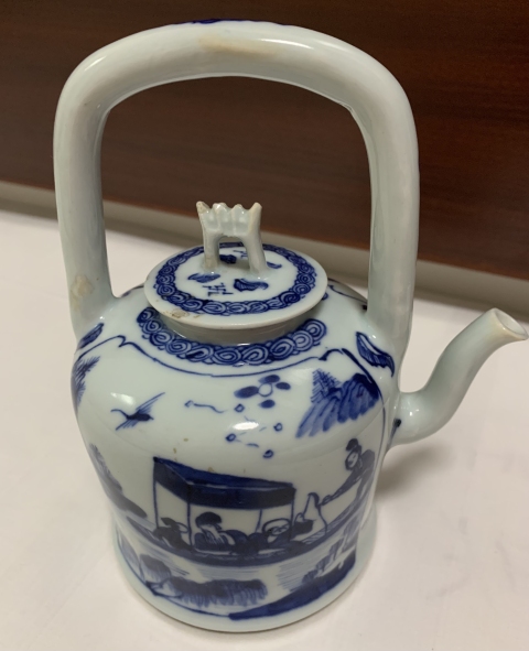 古玩陶瓷康晚雍早期青花人物夜游赤壁詩文提梁壺拍賣,當前價格18888元
