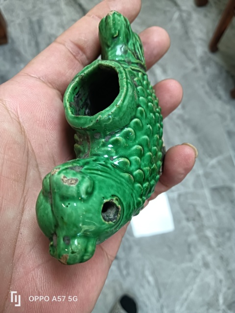古玩陶瓷民國地方窯口綠釉人魚形水盂拍賣,當前價格100元