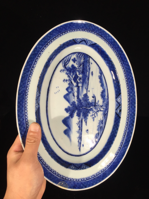 古玩陶瓷細路清中獨釣寒江雪青花盤拍賣,當前價格2000元