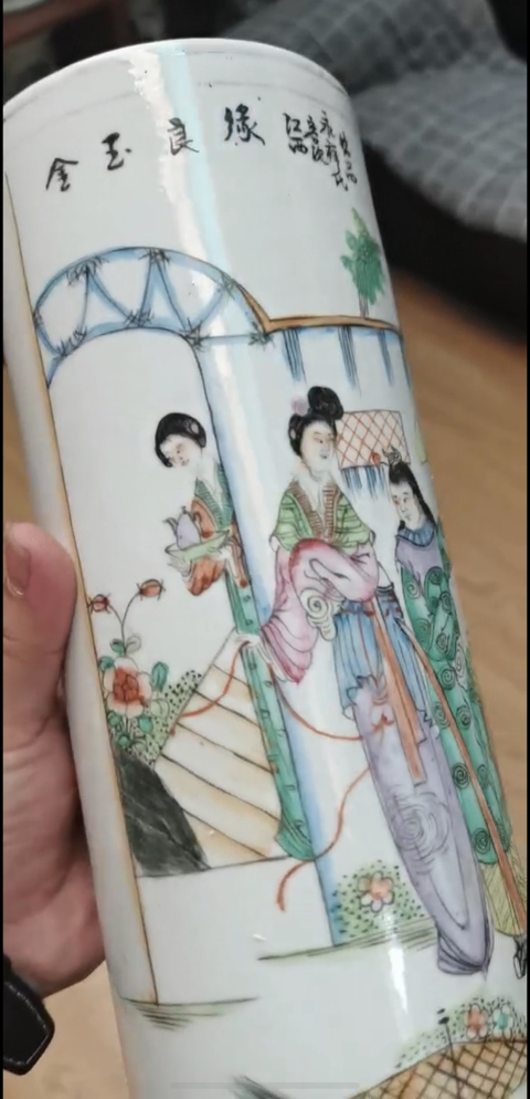 古玩陶瓷粉彩人物故事紋帽筒拍賣,當前價格2500元