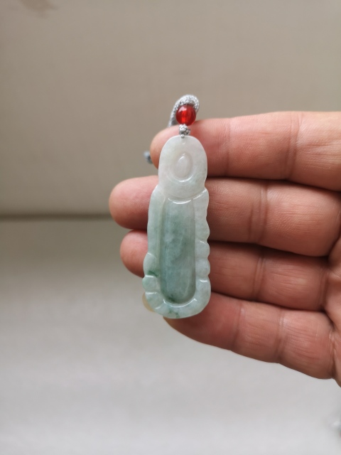 古玩玉器觀音拍賣(mài),當(dāng)前價(jià)格260元