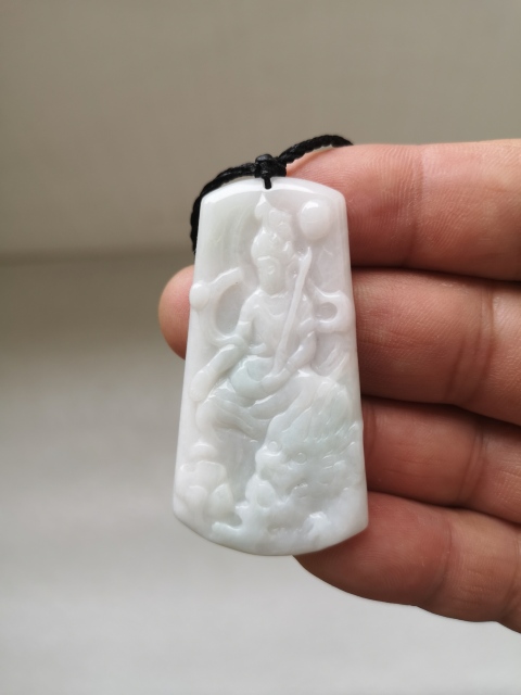 古玩玉器觀音拍賣，當前價格260元