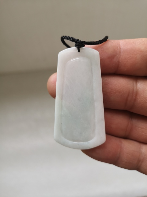 古玩玉器觀音拍賣，當前價格260元