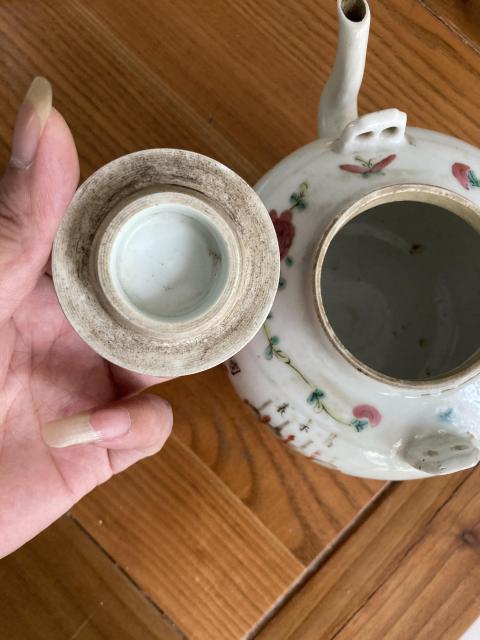 古玩陶瓷同治細路粉彩無雙譜茶壺拍賣,當前價格12888元