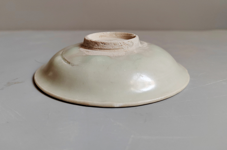 古玩陶瓷元代景德鎮窯白釉盤拍賣，當前價格1999元