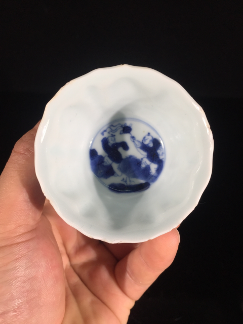 古玩陶瓷康熙嬰戲杯盤一套拍賣，當前價格2680元