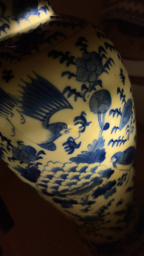 古玩陶瓷花鳥紋青花瓶拍賣,當前價格3000元