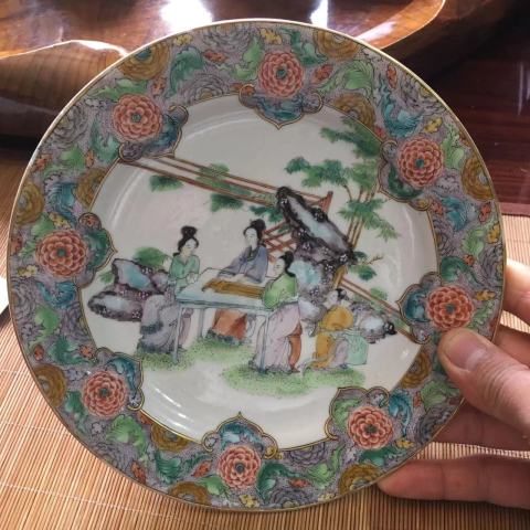 古玩陶瓷晚清細路廣彩侍女紋盤拍賣,當前價格3500元
