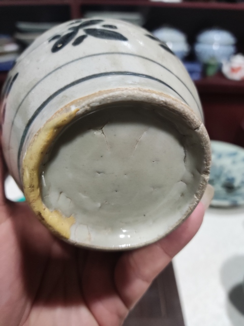 古玩陶瓷明晚期青花花卉紋罐拍賣，當前價格988元