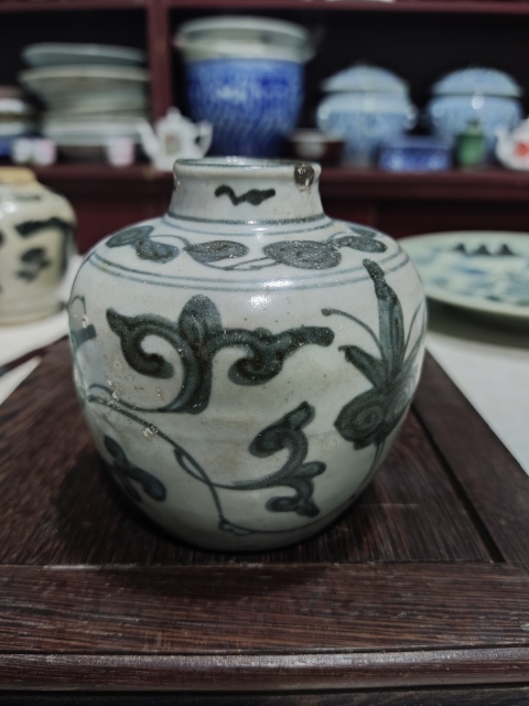 古玩陶瓷明晚期青花花卉紋罐拍賣，當前價格1288元