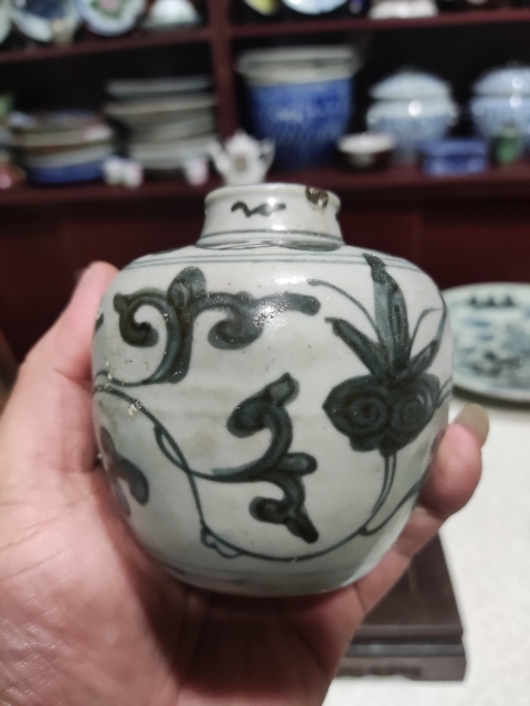 古玩陶瓷明晚期青花花卉紋罐拍賣，當前價格1288元