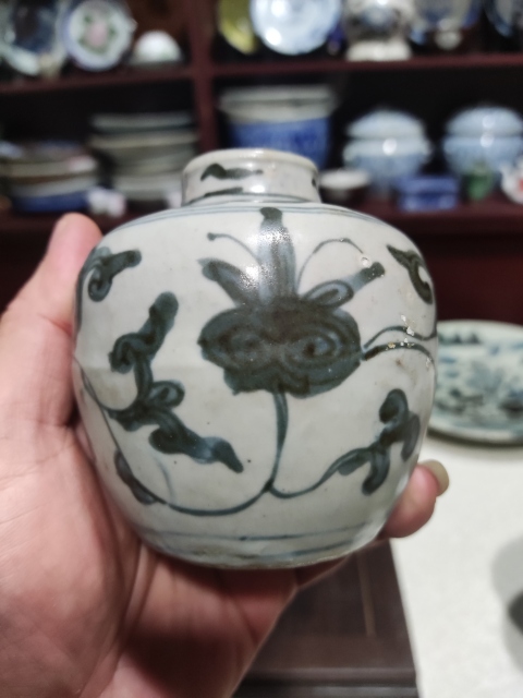 古玩陶瓷明晚期青花花卉紋罐拍賣，當前價格1288元