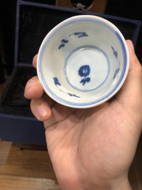 古玩陶瓷青花三多花卉主人杯一對(duì)拍賣,當(dāng)前價(jià)格7000元