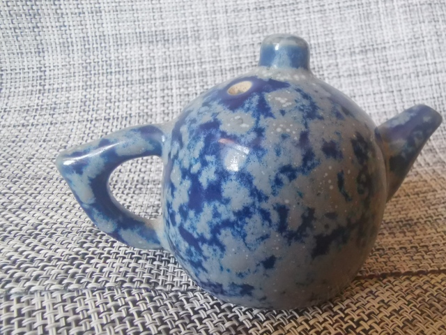 古玩陶瓷青金石釉硯滴拍賣,當前價格666元
