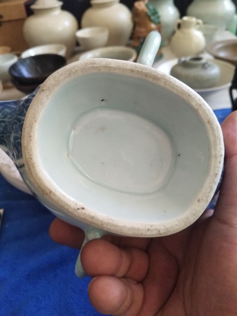古玩陶瓷清乾隆洞石花卉紋青花船型杯拍賣，當前價格4600元