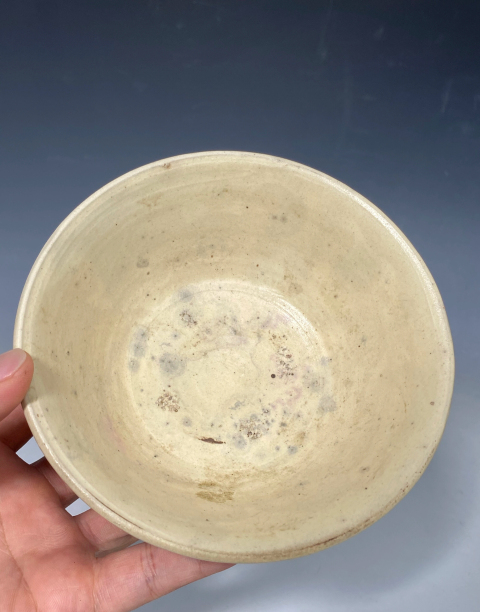 古玩陶瓷元代磁州窯白釉碗拍賣,當前價格0元