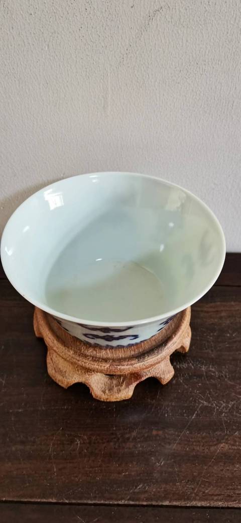 古玩陶瓷清代雍正至乾隆福壽紋青花馬蹄杯拍賣,當(dāng)前價(jià)格15000元