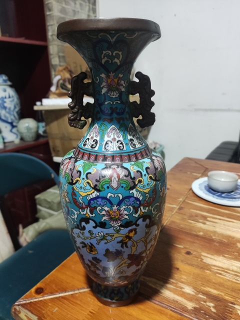 古玩雜項實物保真晚清民國景泰藍掐絲琺瑯花瓶拍賣，當前價格2480元