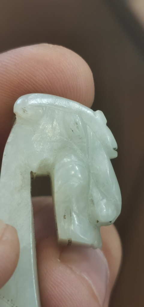 古玩玉器和田玉龍首帶鉤拍賣(mài),當(dāng)前價(jià)格5555元