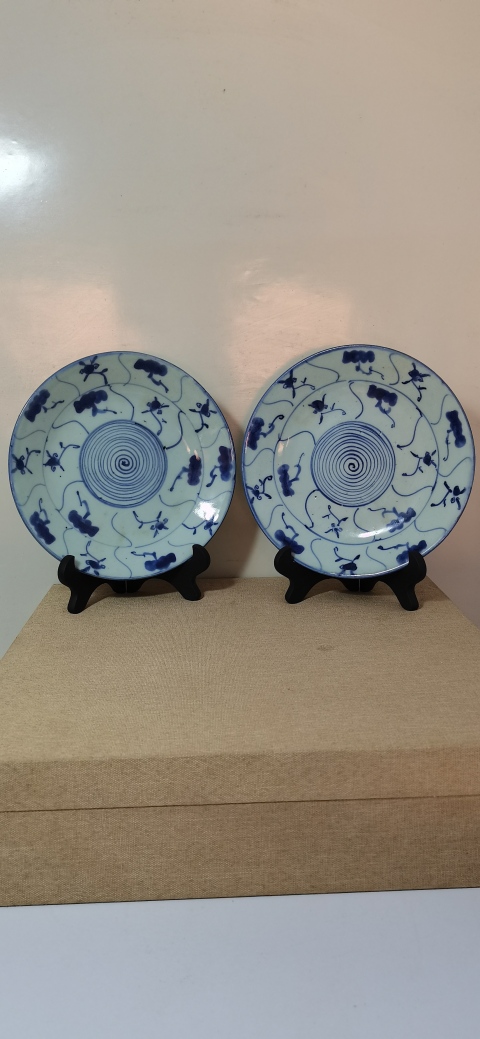 古玩陶瓷清中雙藍圈如意靈芝紋的青花盤拍賣,當前價格1200元