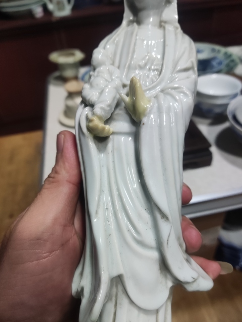 古玩陶瓷晚清德化窯白釉送子觀音塑像拍賣,當(dāng)前價格1688元