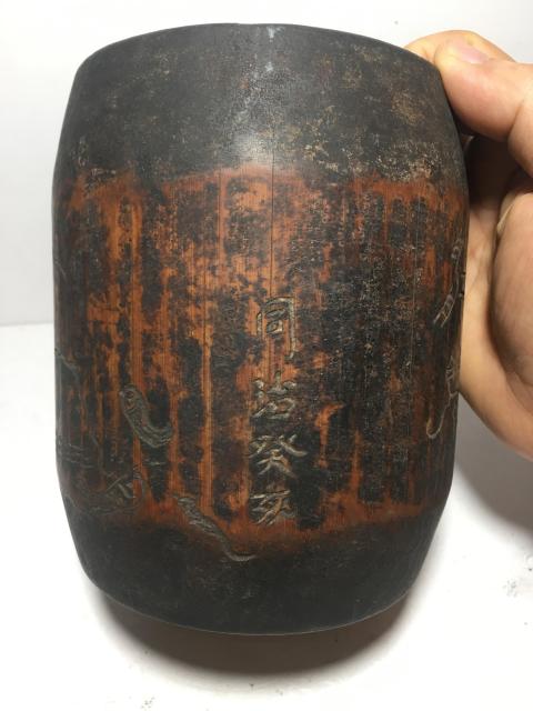 古玩雜項風(fēng)景詩文竹筆筒拍賣，當(dāng)前價格888元