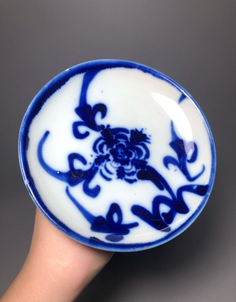 古玩陶瓷精美透亮青花花卉紋高足盤拍賣,當前價格0元