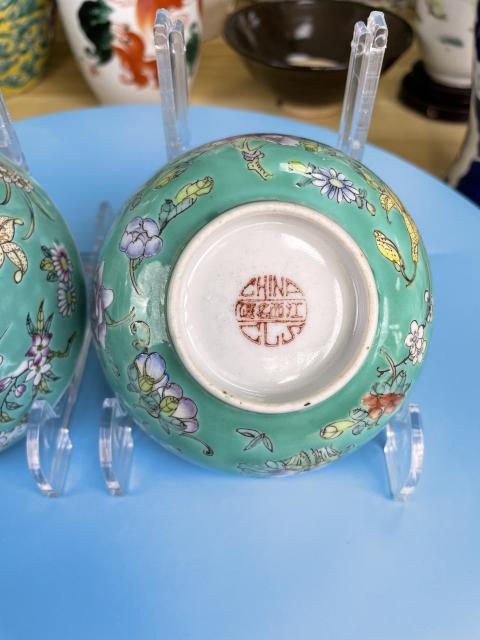 古玩陶瓷民國 精品松石綠地粉彩花卉紋敦式碗一對拍賣，當前價格2500元