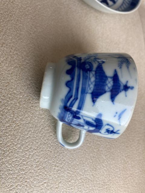 古玩陶瓷清中樓臺亭閣山水紋青花杯盤拍賣,當前價格1300元