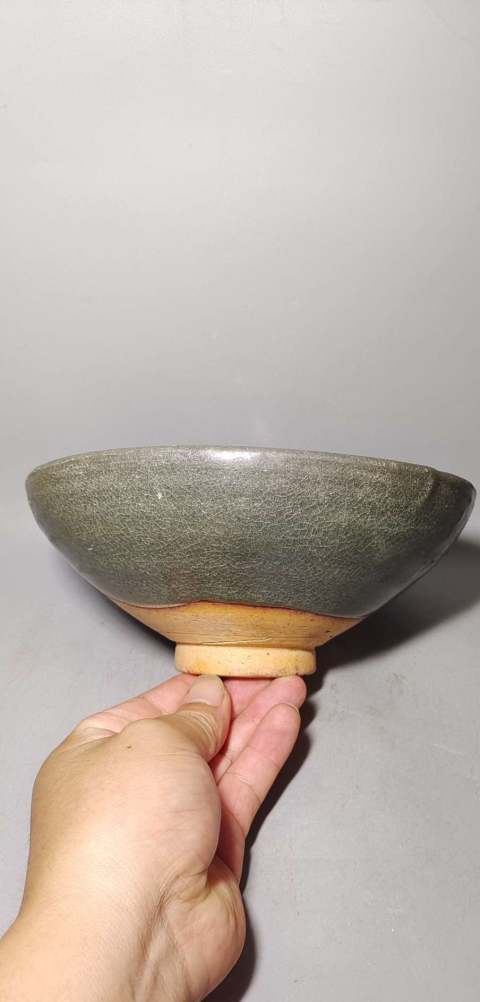 古玩陶瓷元代，鈞窯青釉大碗拍賣，當前價格1888元