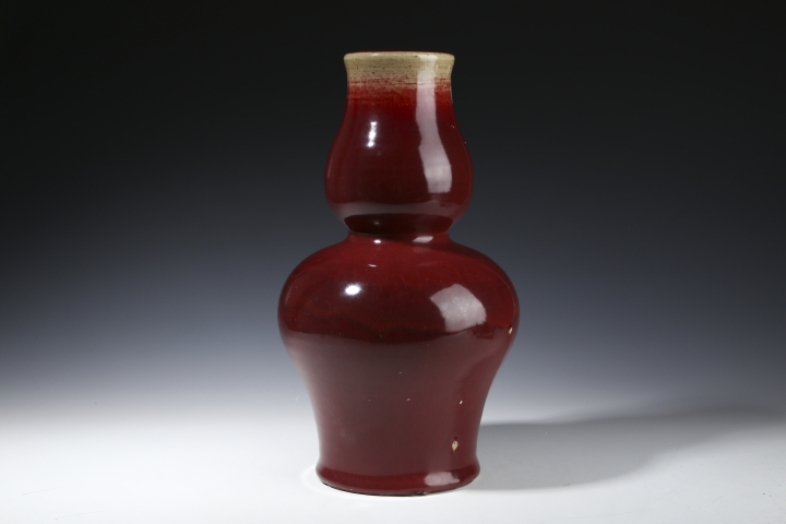 古玩陶瓷清中·紅釉葫蘆形廟頂拍賣，當前價格18000元