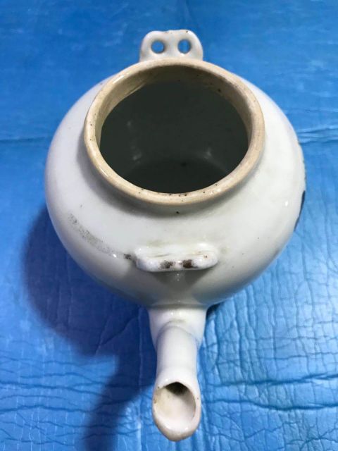 古玩陶瓷粉彩人物教子圖提梁壺拍賣，當前價格1800元
