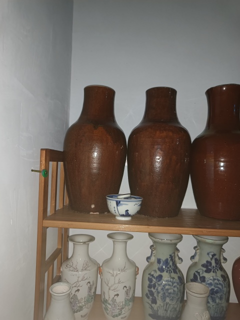 古玩陶瓷清中期鈞紅釉羅漢瓶半價的半價轉(zhuǎn)讓拍賣,當(dāng)前價格2000元