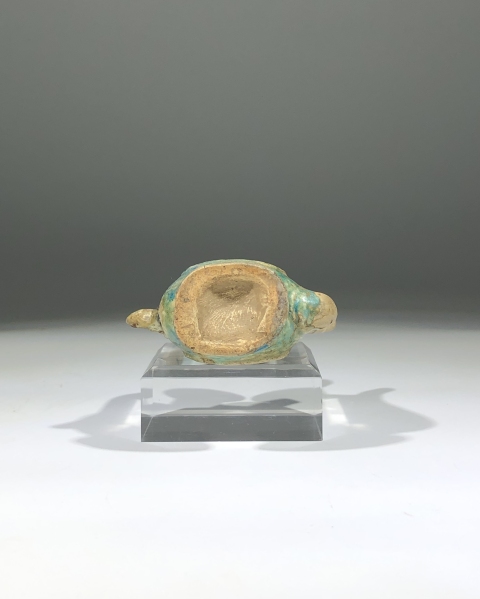 古玩陶瓷明代孔雀藍(lán)琺華彩印花執(zhí)壺拍賣,當(dāng)前價(jià)格0元