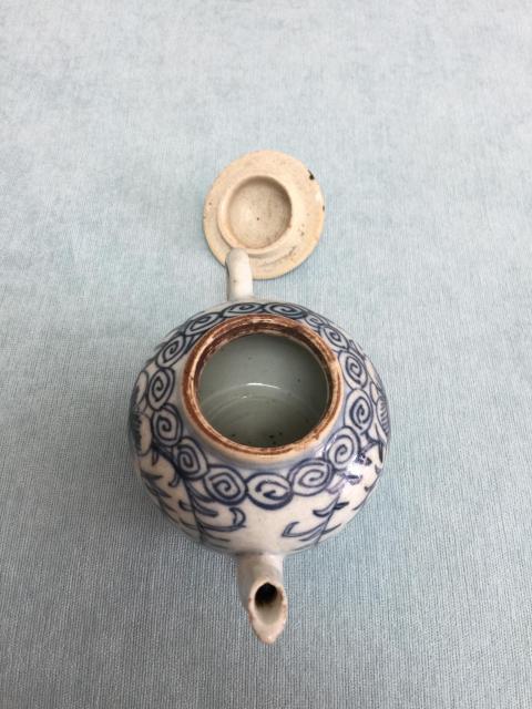 古玩陶瓷清中青花纏枝花卉紋執壺拍賣，當前價格2280元
