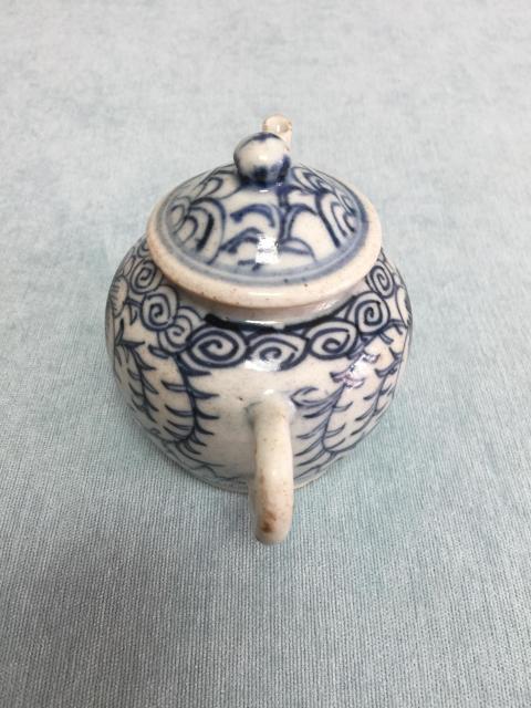 古玩陶瓷清中青花纏枝花卉紋執壺拍賣，當前價格2280元