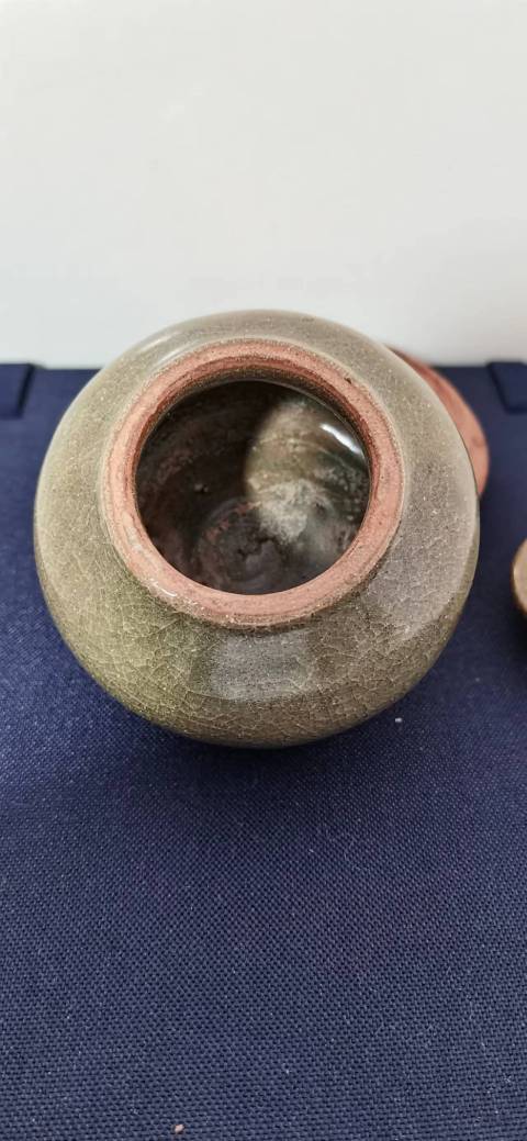 古玩陶瓷元代龍泉窯青釉蓋罐拍賣,當前價格2000元
