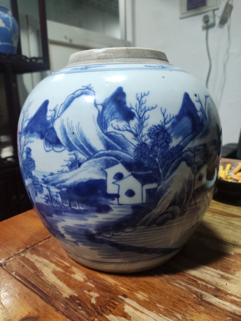 清代乾隆山水紋青花罐拍賣，當前價格4688元