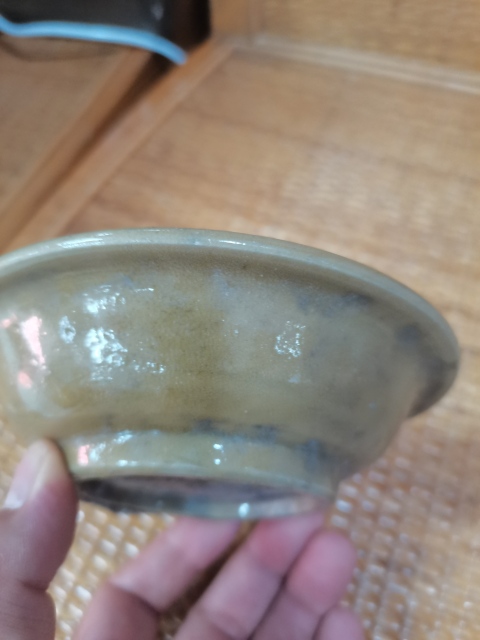 古玩陶瓷龍泉米黃釉盤拍賣,當前價格500元