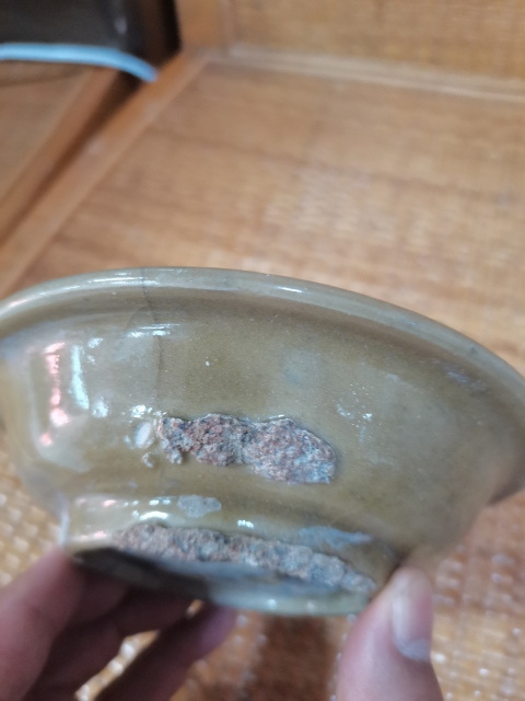 古玩陶瓷龍泉米黃釉盤拍賣,當前價格500元