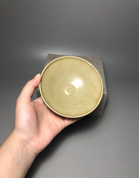 古玩陶瓷宋代·青釉盞真品鑒賞圖
