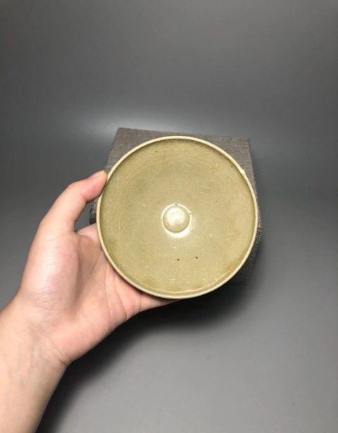 古玩陶瓷宋代·青釉盞真品鑒賞圖