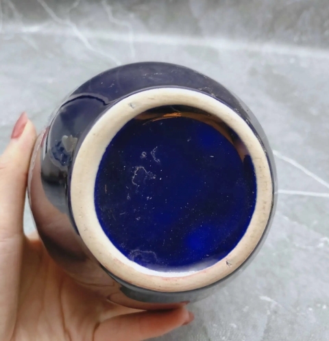 古玩陶瓷上世紀(jì)八十年代藍(lán)釉鶴紋罐拍賣(mài)，當(dāng)前價(jià)格220元