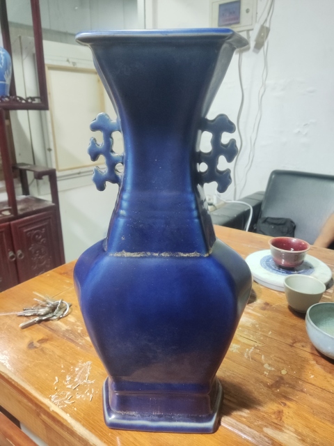 中国清時代藍釉花瓶 域鉴古玩】清代乾隆霁蓝釉六方瓶标本拍卖价格/图片/值多少钱