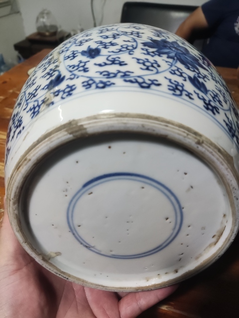 古玩陶瓷清早期雍正花卉紋青花罐拍賣，當(dāng)前價格2288元