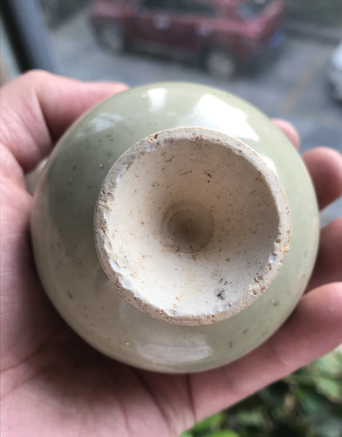 古玩陶瓷越窯系青瓷花口杯拍賣，當前價格1800元