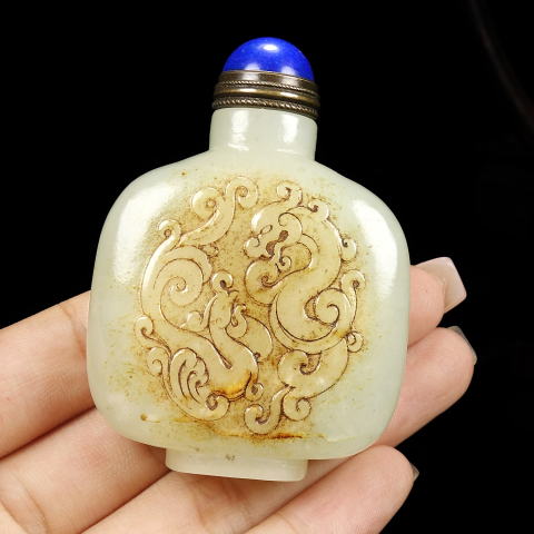 古玩玉器和田玉鼻煙壺拍賣，當前價格3000元