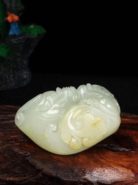 古玩玉器特價??松石雙色巧雕“大圣歸來”拍賣，當前價格6688元
