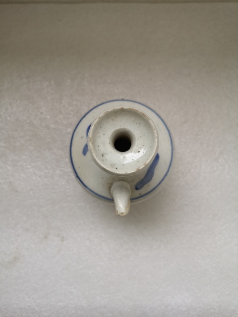 古玩陶瓷清代中期青花盤口無柄壺拍賣,當前價格580元